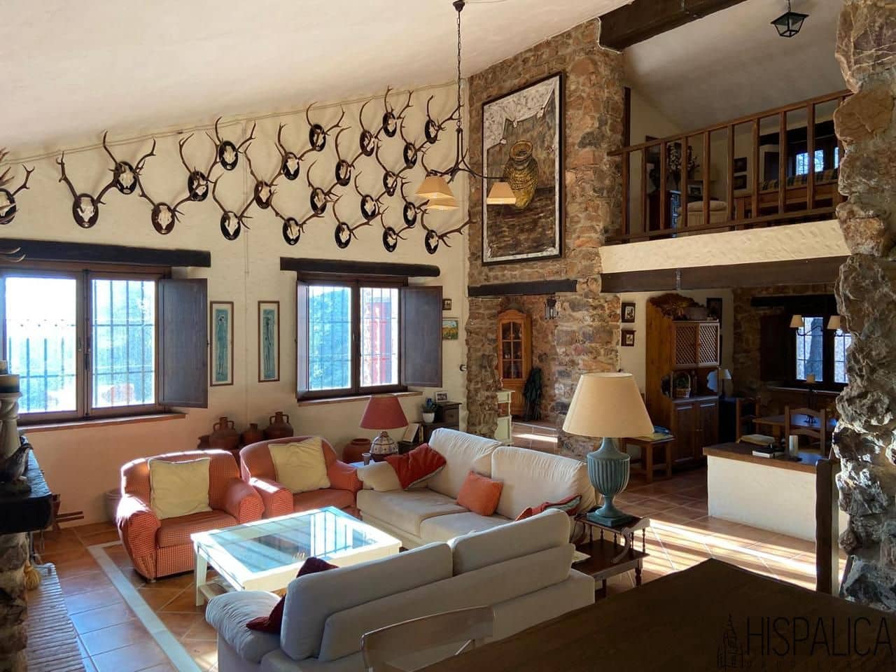 5 bedroom Villa for sale in Santa Eufemia - € 410,000 (Ref: 10046356)