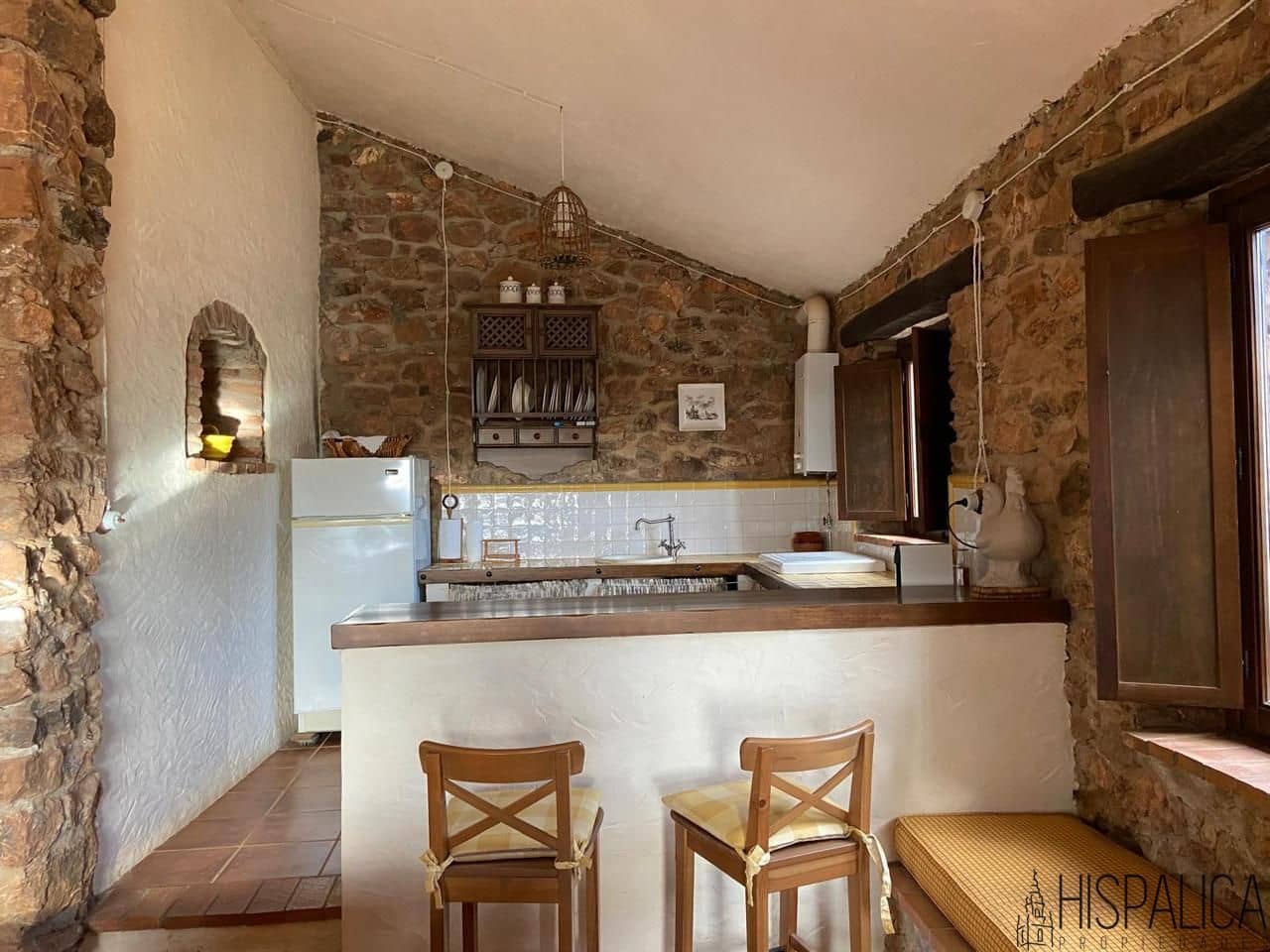 5 bedroom Villa for sale in Santa Eufemia - € 410,000 (Ref: 10046356)