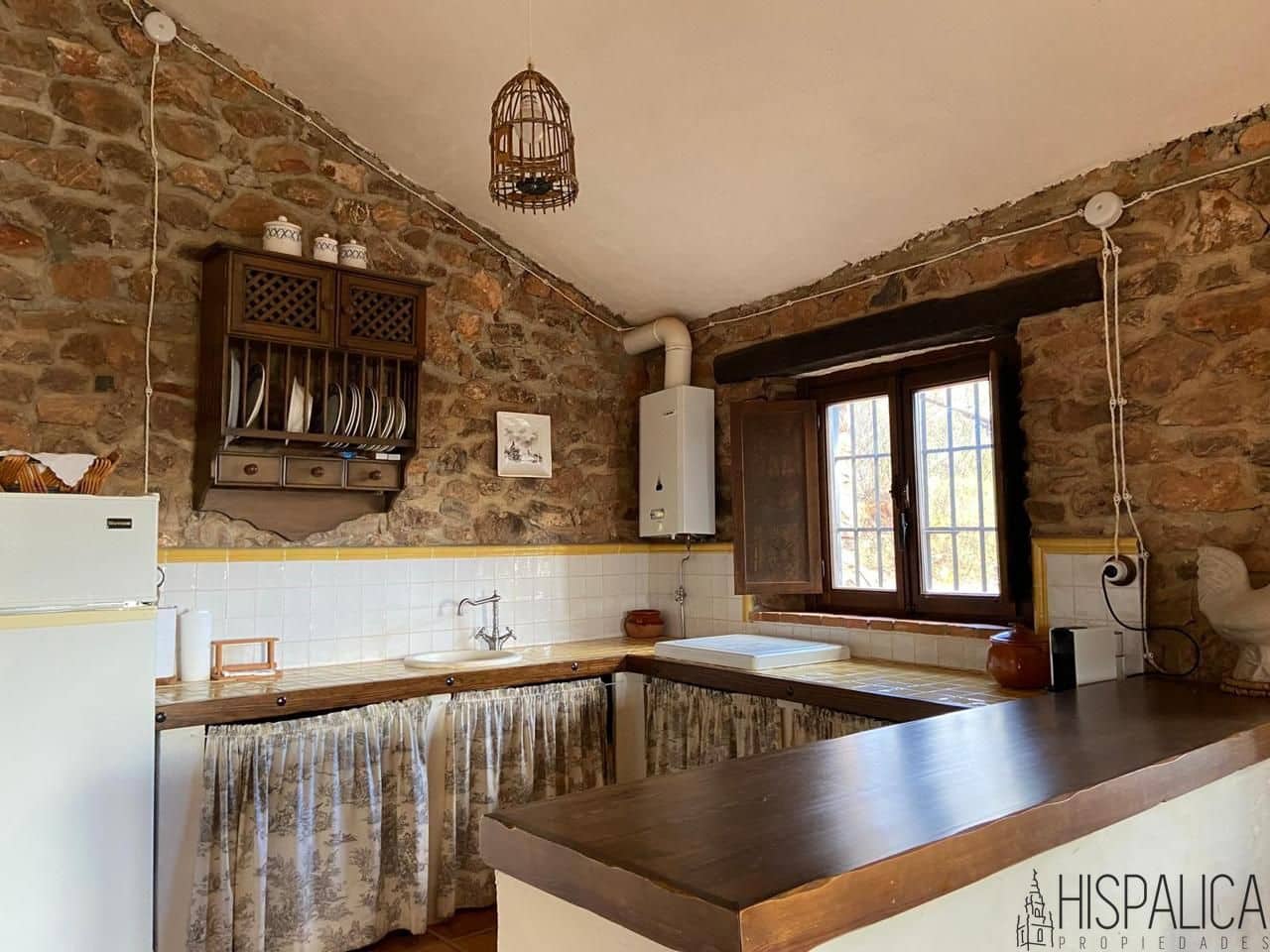5 bedroom Villa for sale in Santa Eufemia - € 410,000 (Ref: 10046356)