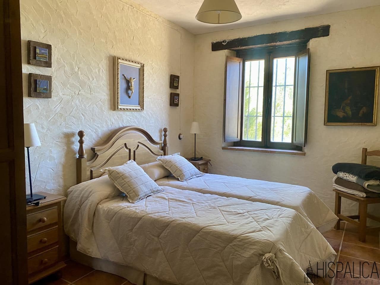5 bedroom Villa for sale in Santa Eufemia - € 410,000 (Ref: 10046356)