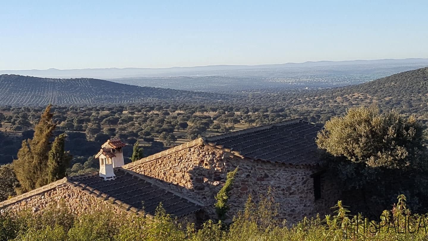 5 bedroom Villa for sale in Santa Eufemia - € 410,000 (Ref: 10046356)