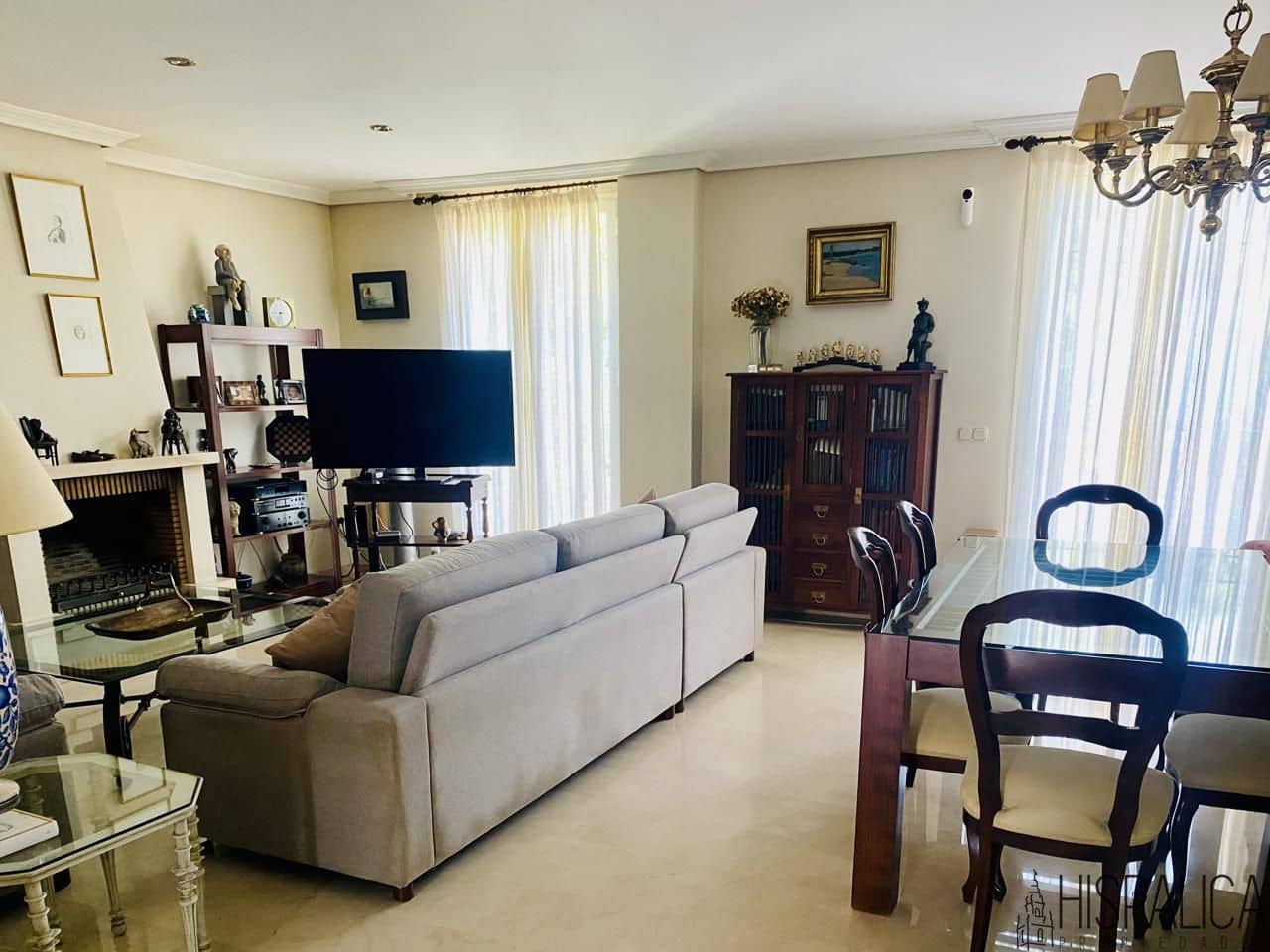 5 soveværelse Villa til salg i Cordoba by med swimmingpool - € 650.000 (Ref: 10051997)