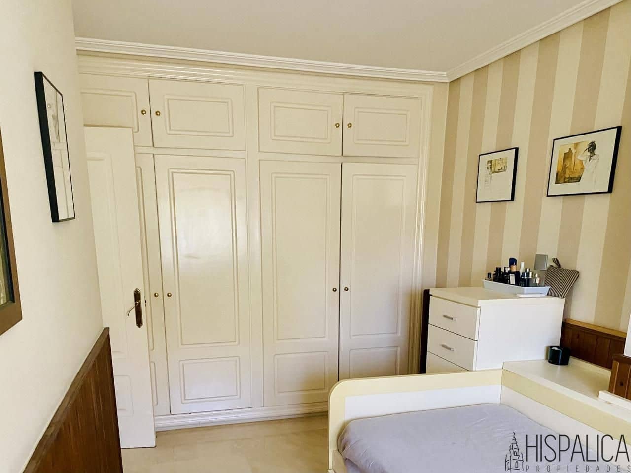 5 soveværelse Villa til salg i Cordoba by med swimmingpool - € 650.000 (Ref: 10051997)