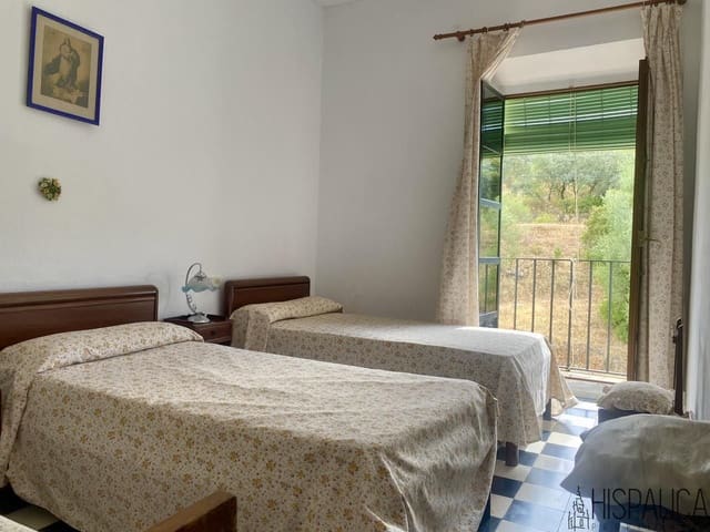 10 sypialnia Willa na sprzedaż w Hornachuelos z basenem - 250 000 € (Ref: 10086744)