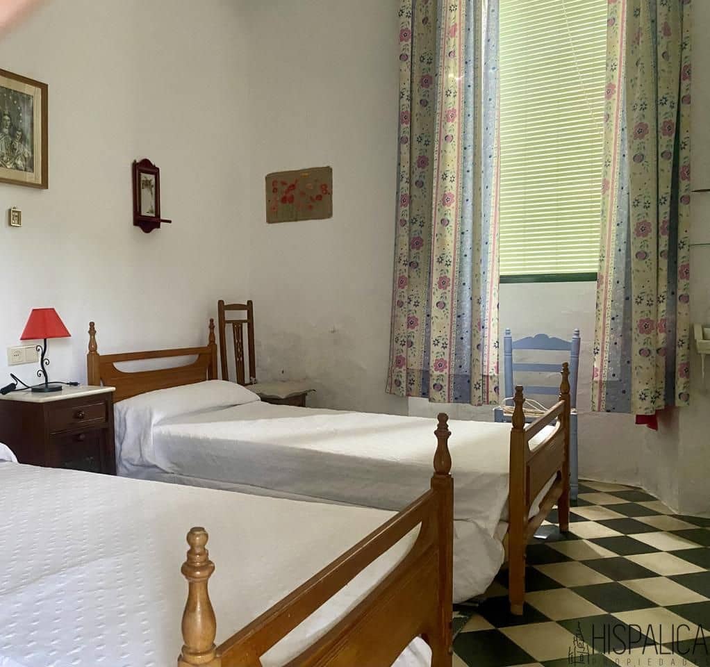 10 sypialnia Willa na sprzedaż w Hornachuelos z basenem - 250 000 € (Ref: 10086744)