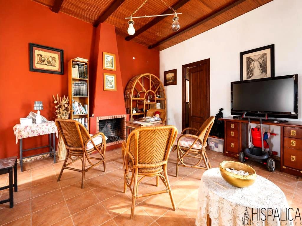 Finca/Casa Rural de 7 habitaciones en Carmona en venta con piscina garaje - 475.000 € (Ref: 10094729)