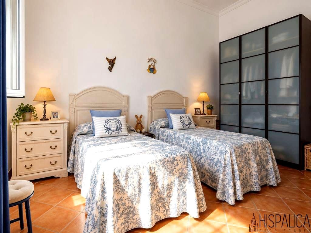 Finca/Casa Rural de 7 habitaciones en Carmona en venta con piscina garaje - 475.000 € (Ref: 10094729)