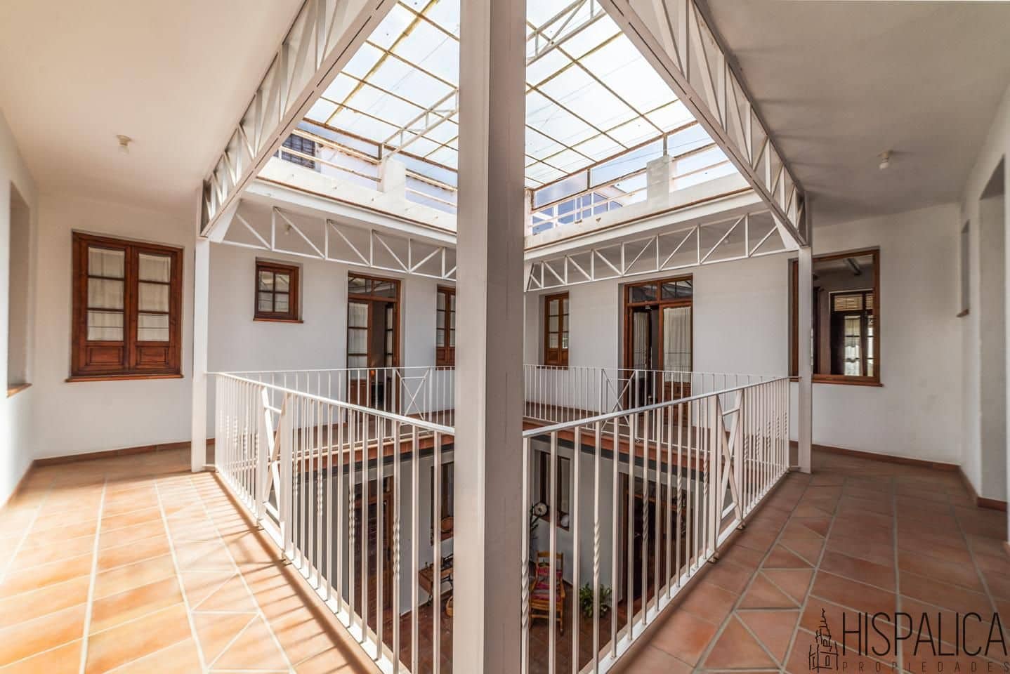 7 bedroom Villa for sale in Cordoba city - € 750,000 (Ref: 10102863)