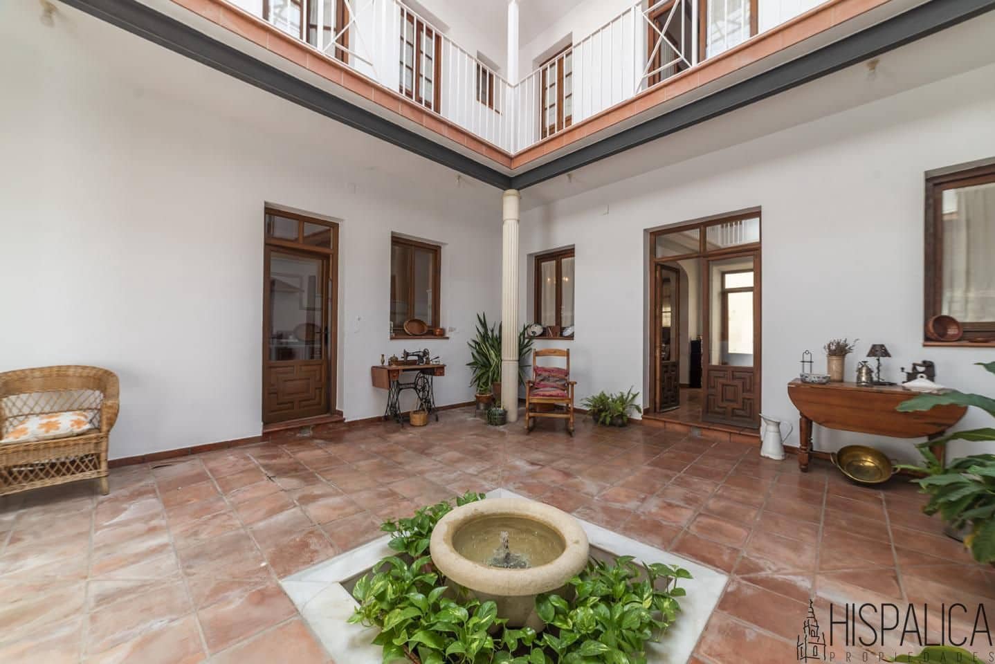7 bedroom Villa for sale in Cordoba city - € 750,000 (Ref: 10102863)
