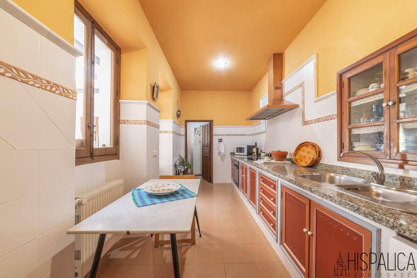 7 bedroom Villa for sale in Cordoba city - € 750,000 (Ref: 10102863)