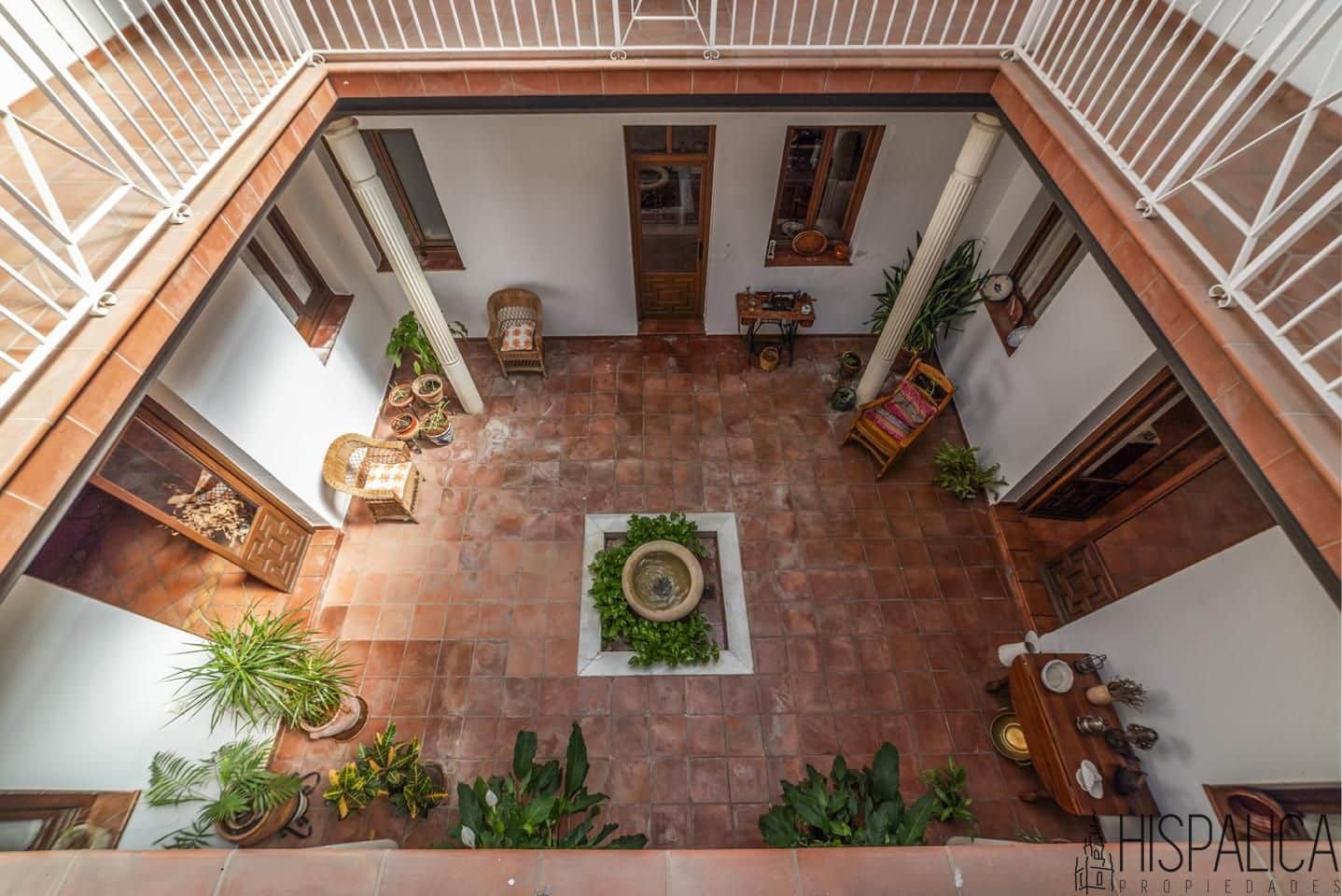 7 bedroom Villa for sale in Cordoba city - € 750,000 (Ref: 10102863)