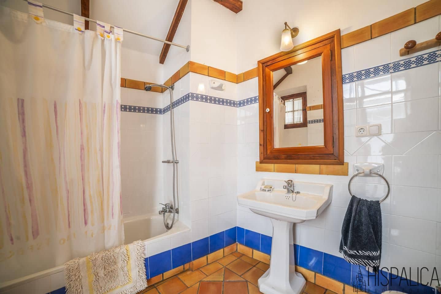 7 bedroom Villa for sale in Cordoba city - € 750,000 (Ref: 10102863)