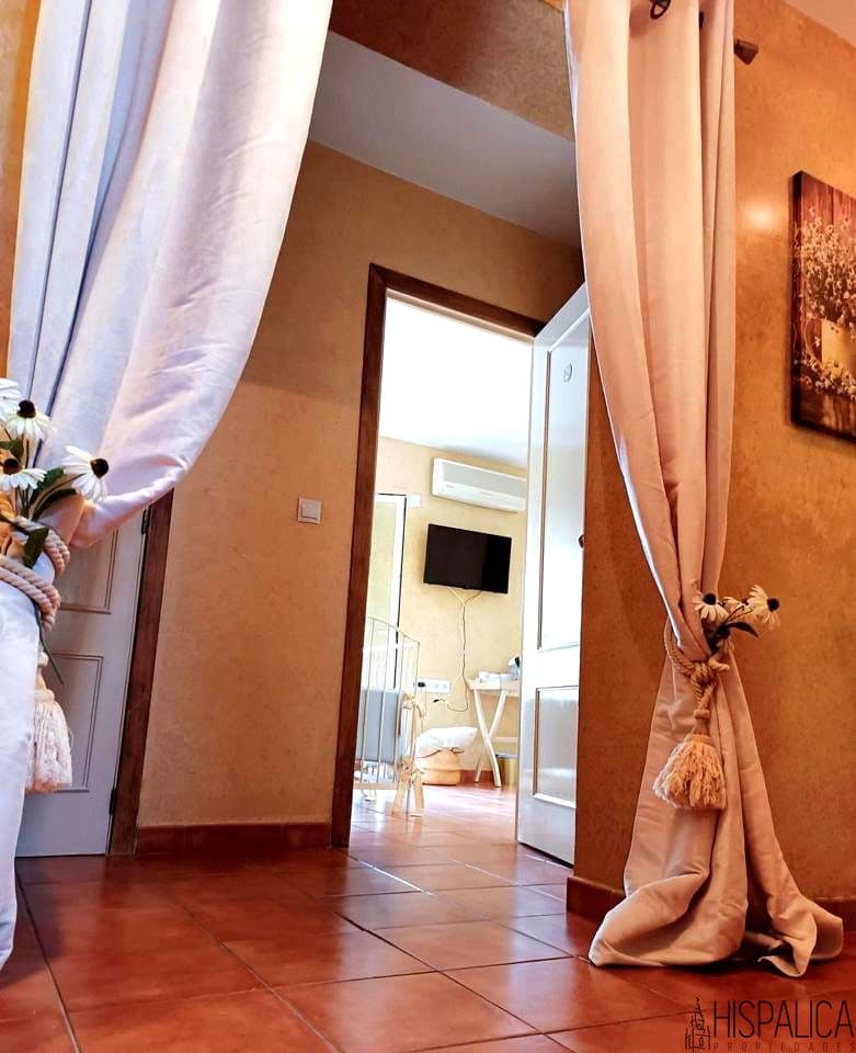 3 bedroom Villa for sale in Ecija - € 345,000 (Ref: 10113559)