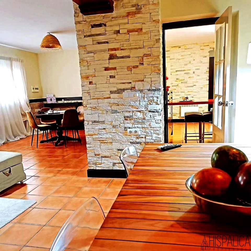 3 bedroom Villa for sale in Ecija - € 345,000 (Ref: 10113559)