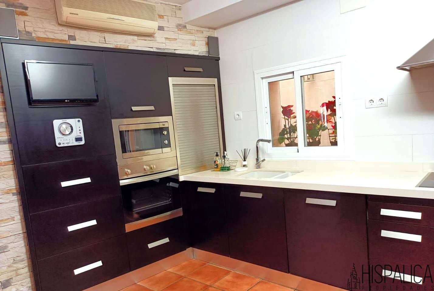 3 bedroom Villa for sale in Ecija - € 345,000 (Ref: 10113559)