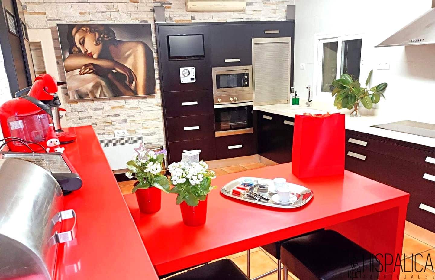 3 bedroom Villa for sale in Ecija - € 345,000 (Ref: 10113559)