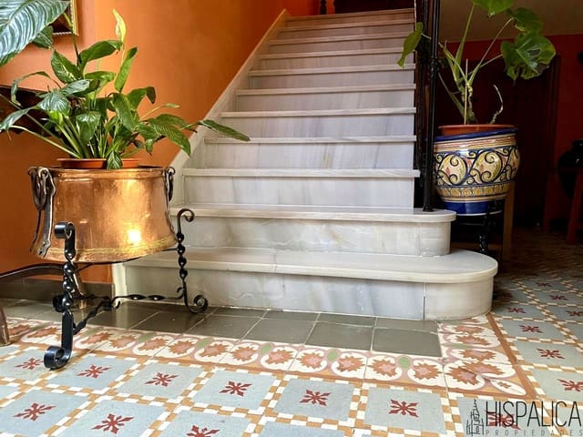 8 soveværelse Villa til salg i Ecija - € 350.000 (Ref: 10130165)