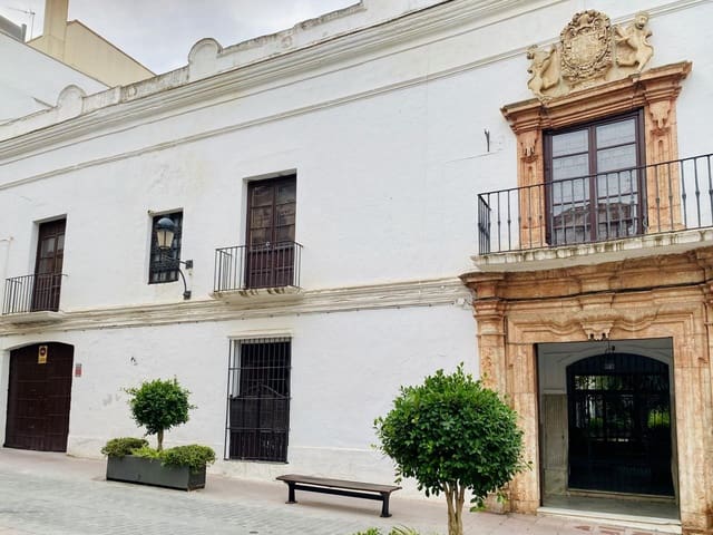 9 chambre Villa/Maison à vendre à Lucena avec garage - 895 000 € (Ref: 10160276)