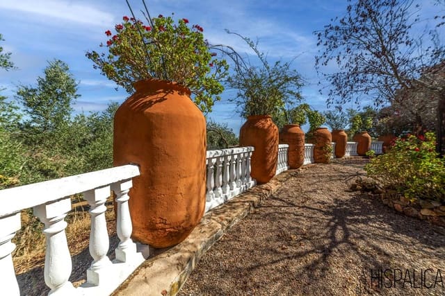 9 bedroom Finca/Country House for sale in Villaharta with pool - € 3,800,000 (Ref: 10180925)