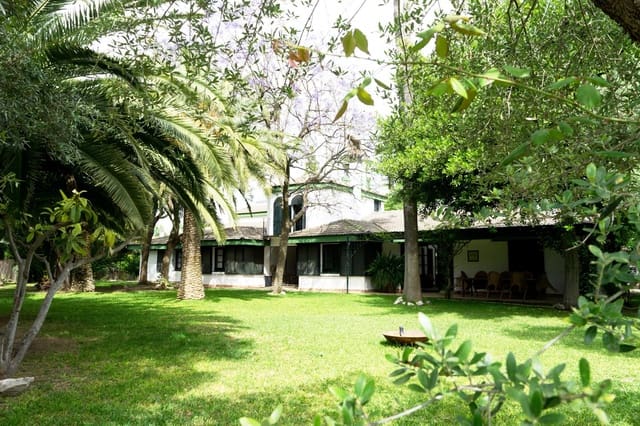 7 chambre Villa/Maison à vendre à Mairena del Aljarafe avec piscine - 800 000 € (Ref: 5686998)