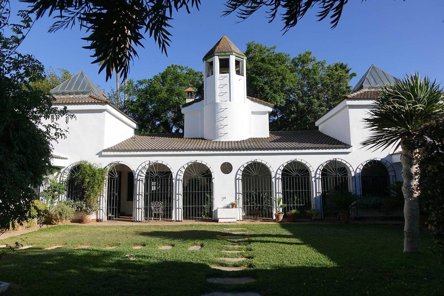 7 soveværelse Villa til salg i Mairena del Aljarafe med swimmingpool - € 800.000 (Ref: 5686998)