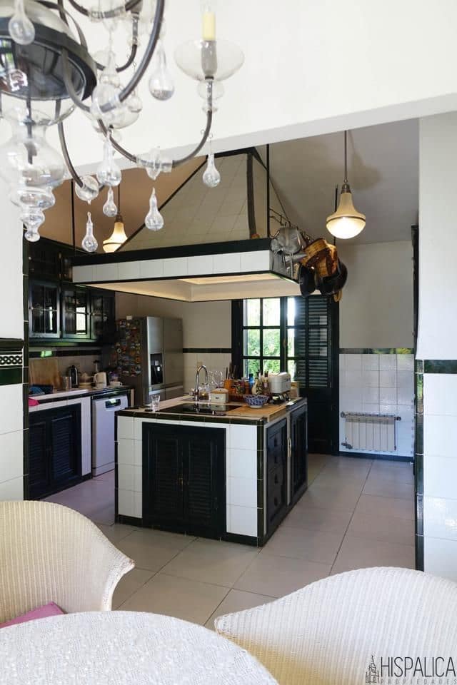 7 sypialnia Willa na sprzedaż w Mairena del Aljarafe z basenem - 850 000 € (Ref: 5686998)