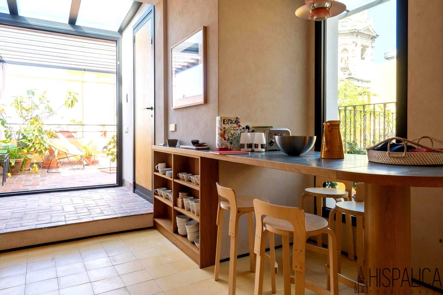 3 bedroom Flat for sale in Seville city - € 950,000 (Ref: 6015906)