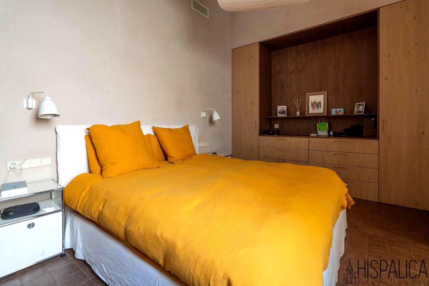 3 bedroom Flat for sale in Seville city - € 950,000 (Ref: 6015906)