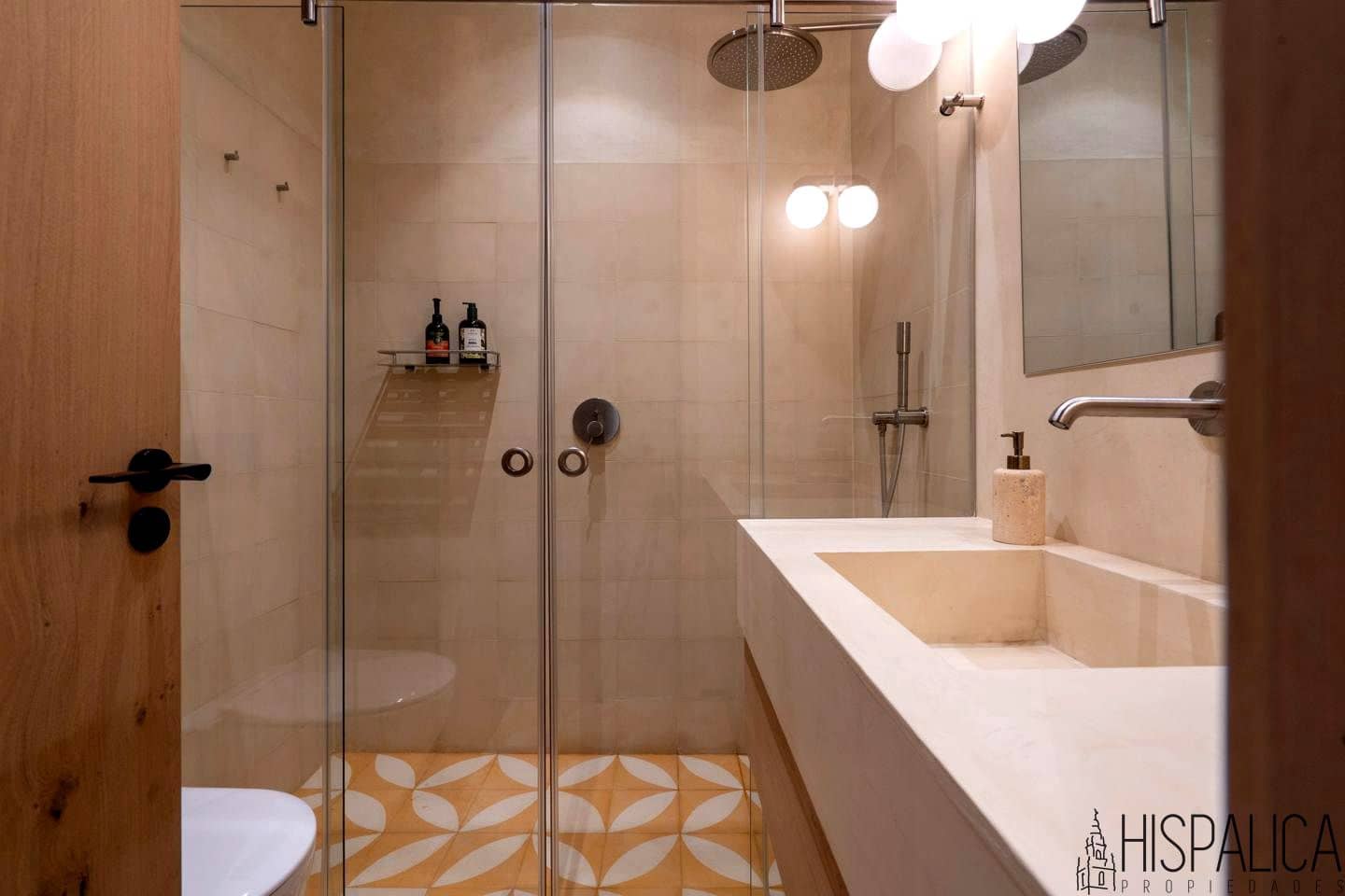 3 bedroom Flat for sale in Seville city - € 950,000 (Ref: 6015906)