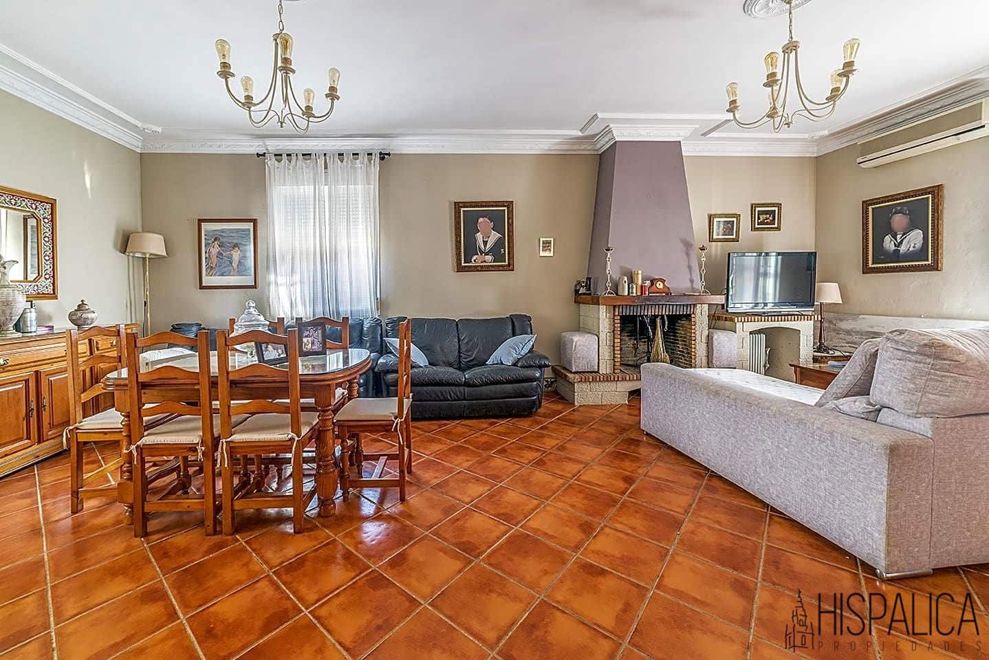 3 soverom Villa til salgs i Carmona med svømmebasseng - € 320 000 (Ref: 6346860)