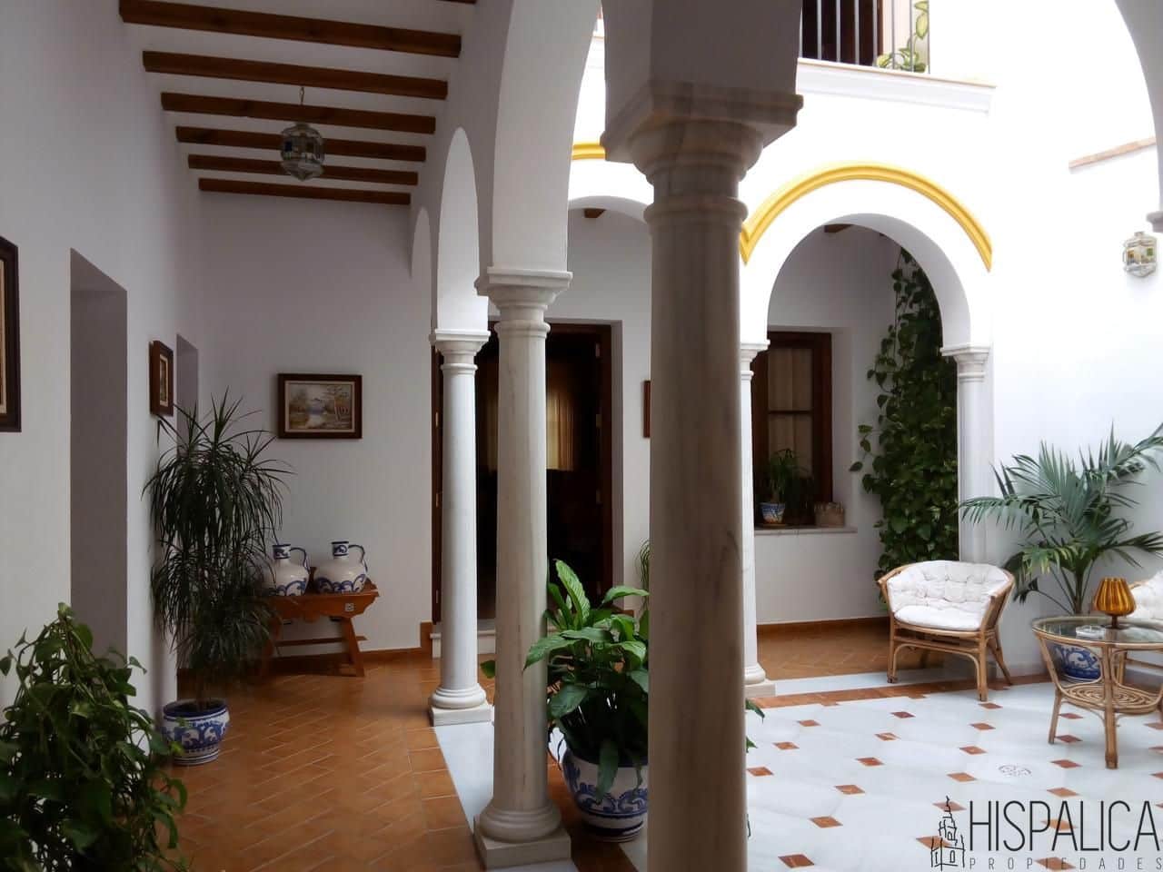 5 soveværelse Villa til salg i Carmona med garage - € 520.000 (Ref: 6676914)