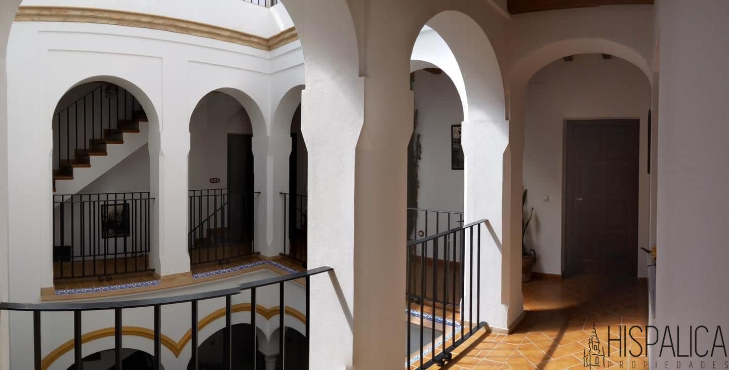 5 soveværelse Villa til salg i Carmona med garage - € 520.000 (Ref: 6676914)