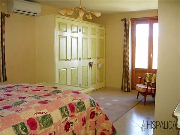 6 soverom Villa til salgs i Los Juncares med svømmebasseng - € 545 000 (Ref: 6730428)