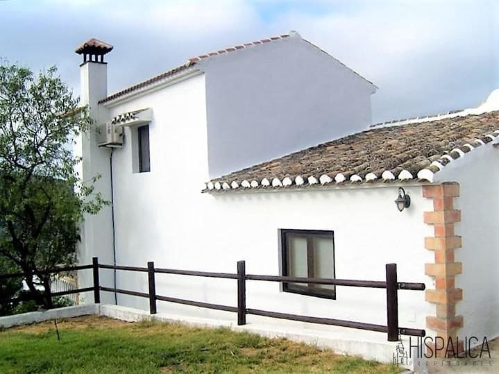 6 soverom Villa til salgs i Los Juncares med svømmebasseng - € 545 000 (Ref: 6730428)