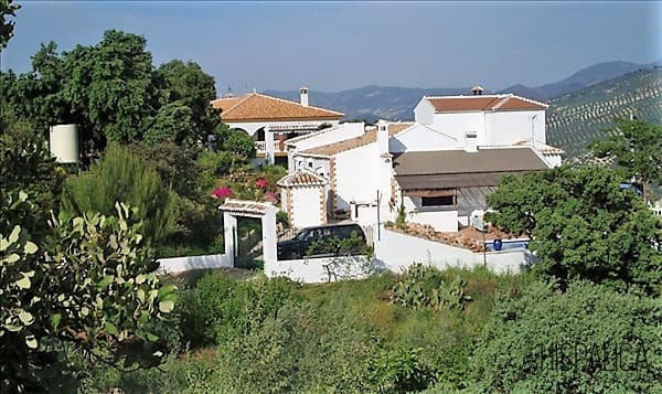 6 soverom Villa til salgs i Los Juncares med svømmebasseng - € 545 000 (Ref: 6730428)