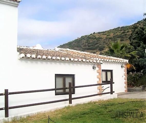 6 soverom Villa til salgs i Los Juncares, Iznájar med svømmebasseng - € 545 000 (Ref: 6730428)