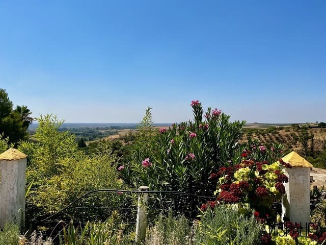 3 bedroom Finca/Country House for sale in Cantillana with pool garage - € 375,000 (Ref: 7100359)