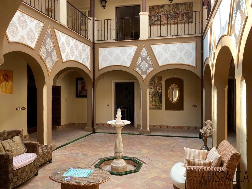 8 soveværelse Villa til salg i Carmona med swimmingpool garage - € 1.285.000 (Ref: 7101819)