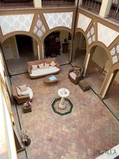 8 soveværelse Villa til salg i Carmona med swimmingpool garage - € 1.285.000 (Ref: 7101819)