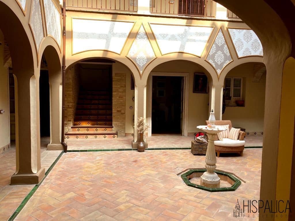 8 soveværelse Villa til salg i Carmona med swimmingpool garage - € 1.285.000 (Ref: 7101819)