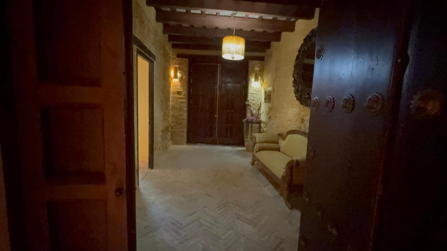 8 soveværelse Villa til salg i Carmona med swimmingpool garage - € 1.285.000 (Ref: 7101819)