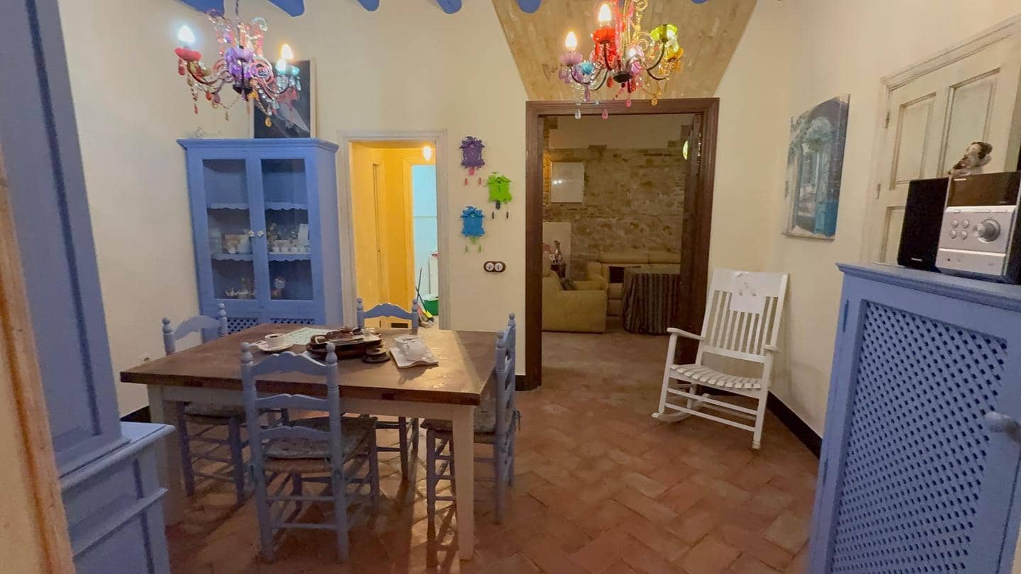 8 soveværelse Villa til salg i Carmona med swimmingpool garage - € 1.285.000 (Ref: 7101819)