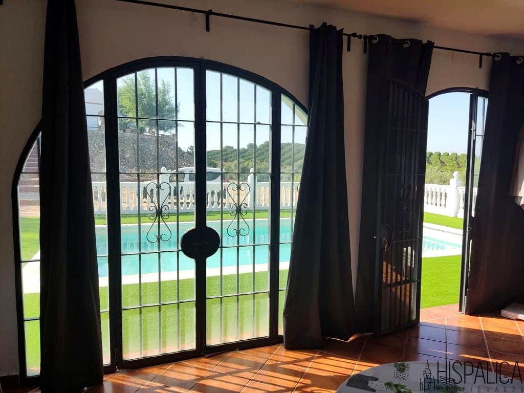 3 chambre Finca/Maison de Campagne à vendre à Cantillana avec piscine - 525 000 € (Ref: 7340451)