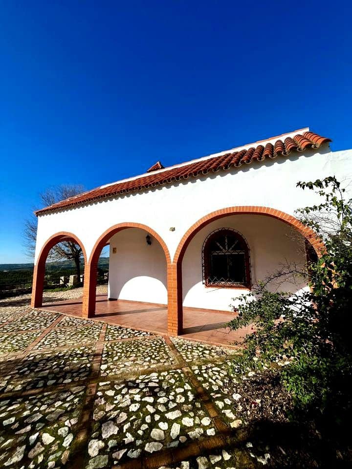 3 chambre Finca/Maison de Campagne à vendre à Cantillana avec piscine - 525 000 € (Ref: 7340451)