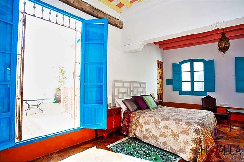 6 bedroom Villa for sale in Carmona with pool - € 780,000 (Ref: 7365231)