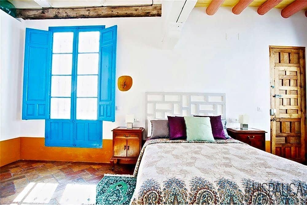 6 bedroom Villa for sale in Carmona with pool - € 780,000 (Ref: 7365231)
