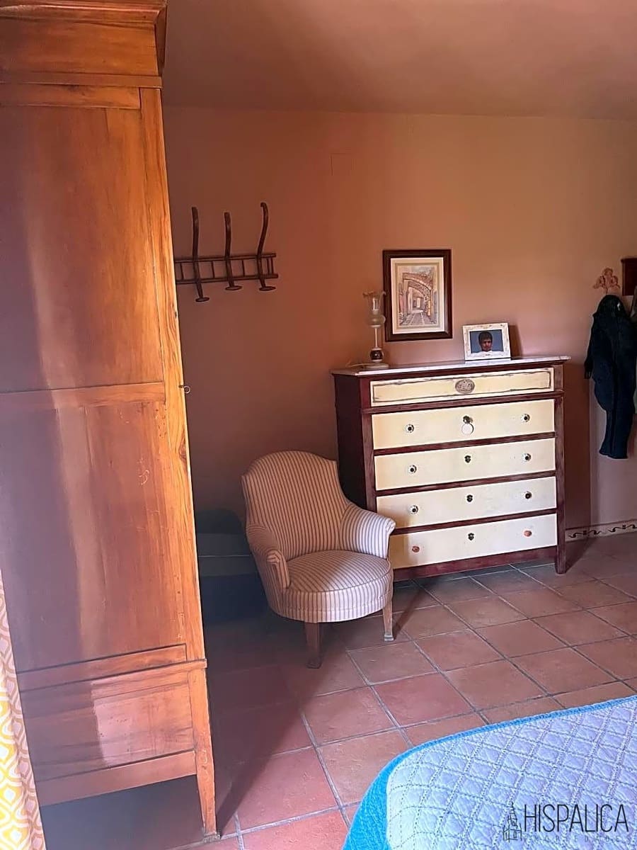 3 soveværelse Finca/Landehus til salg i La Palma del Condado - € 240.000 (Ref: 7582742)