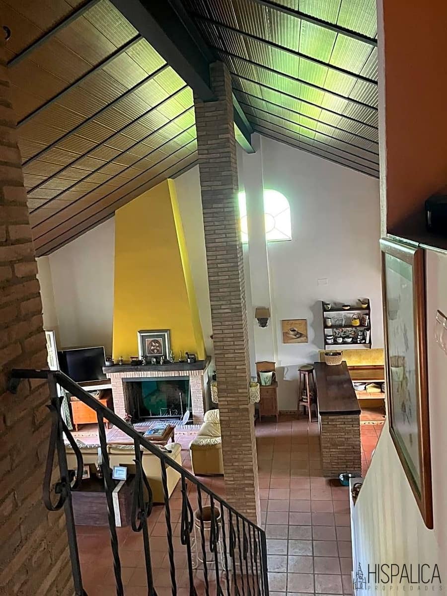 3 soveværelse Finca/Landehus til salg i La Palma del Condado - € 240.000 (Ref: 7582742)