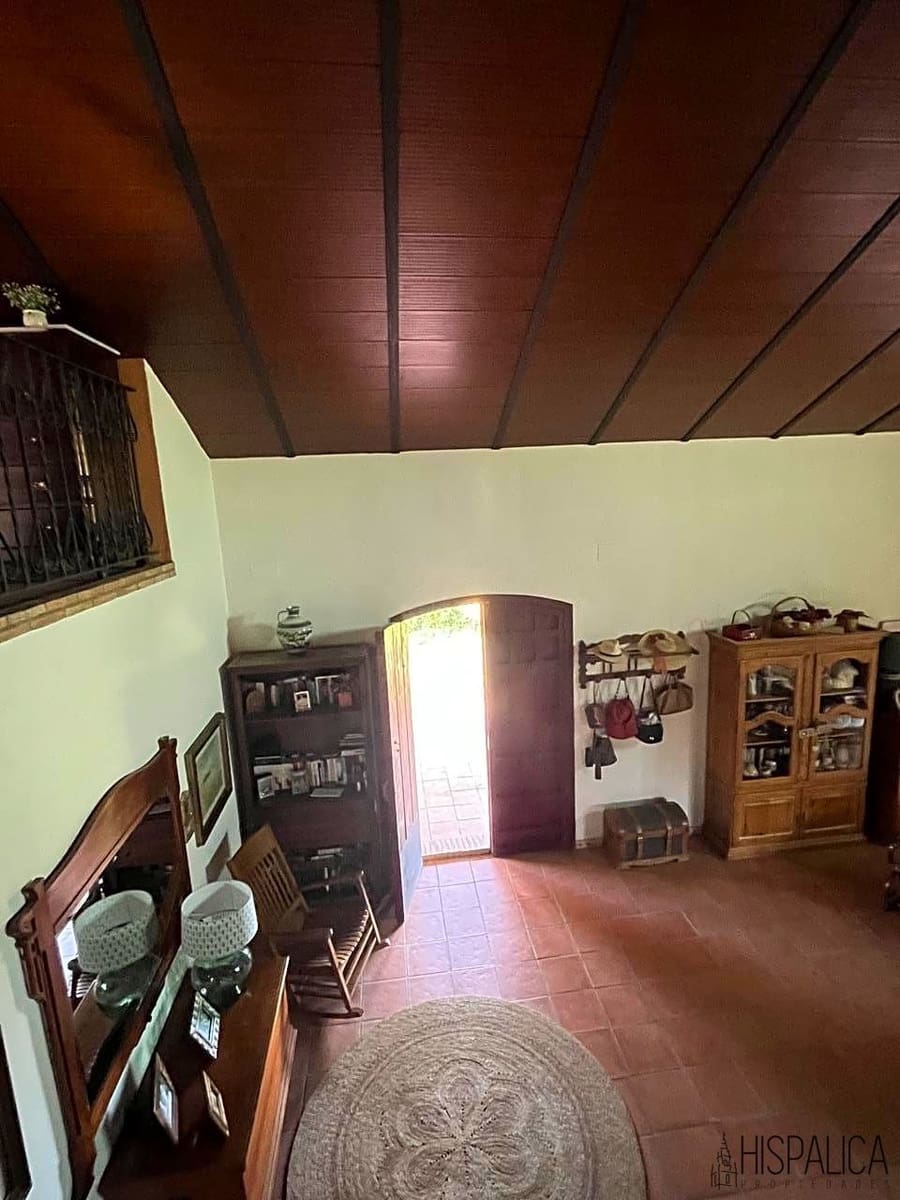 3 soveværelse Finca/Landehus til salg i La Palma del Condado - € 240.000 (Ref: 7582742)