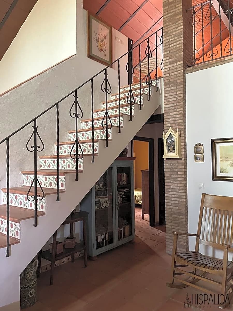 3 soveværelse Finca/Landehus til salg i La Palma del Condado - € 240.000 (Ref: 7582742)